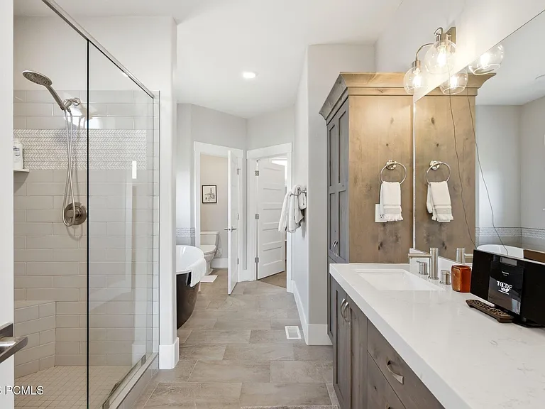 11293 N Shoreline Dr — Photo 25