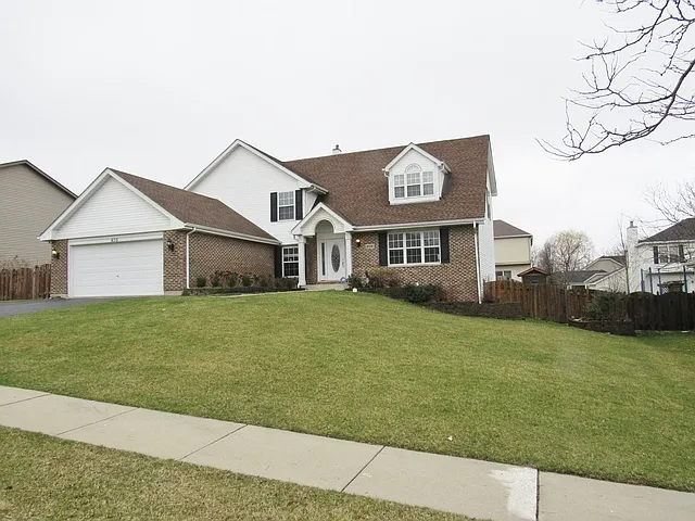 650 Regal Ln photo 1