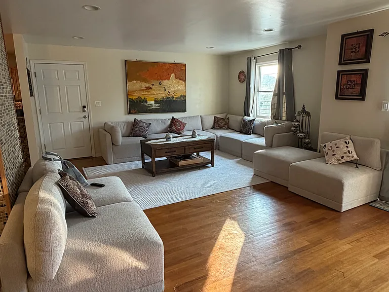 336 Murray St #1 — Photo 3