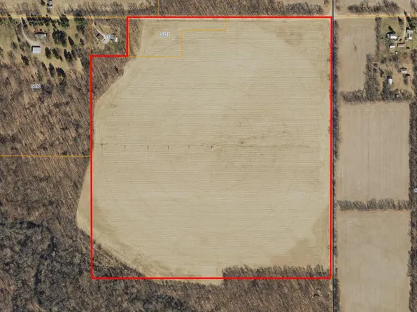 5251 W Sterling Rd, Jonesville, MI 49250