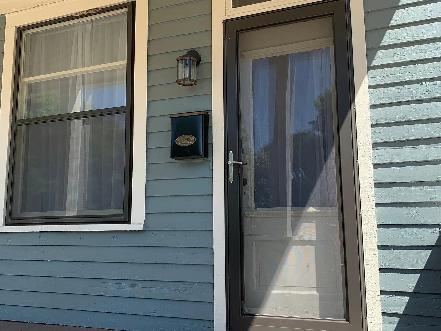 1214 Wilt St — Photo 2
