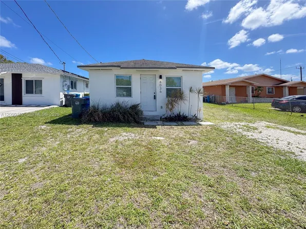 4036 SW 24th St, Hollywood, FL 33023