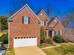 11 Wolf Den Dr, Greer, SC 29650