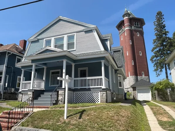 24 Yale St, Lawrence, MA 01841