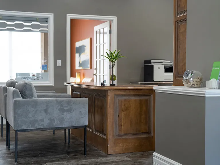 Pinnacle Pointe — Photo 37