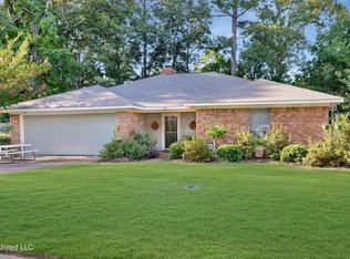 61 Freehill Ct, Brandon, MS 39042