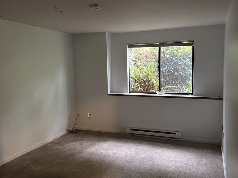 1249 SW 132nd Ln — Photo 24