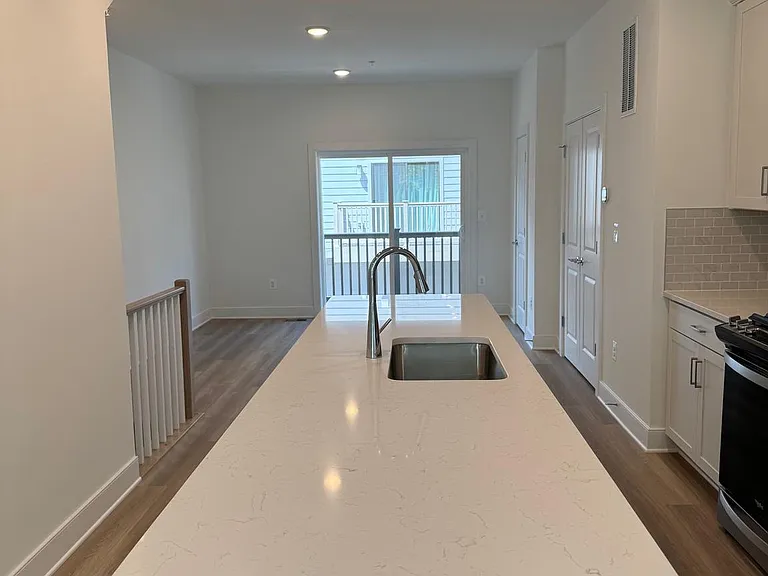 831 King Farm Blvd — Photo 7