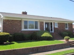 151 Eldorado St, Atlantic Beach, NY 11509