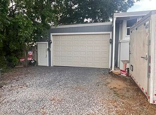 2683 Klein Rd, Yorktown, TX 78164