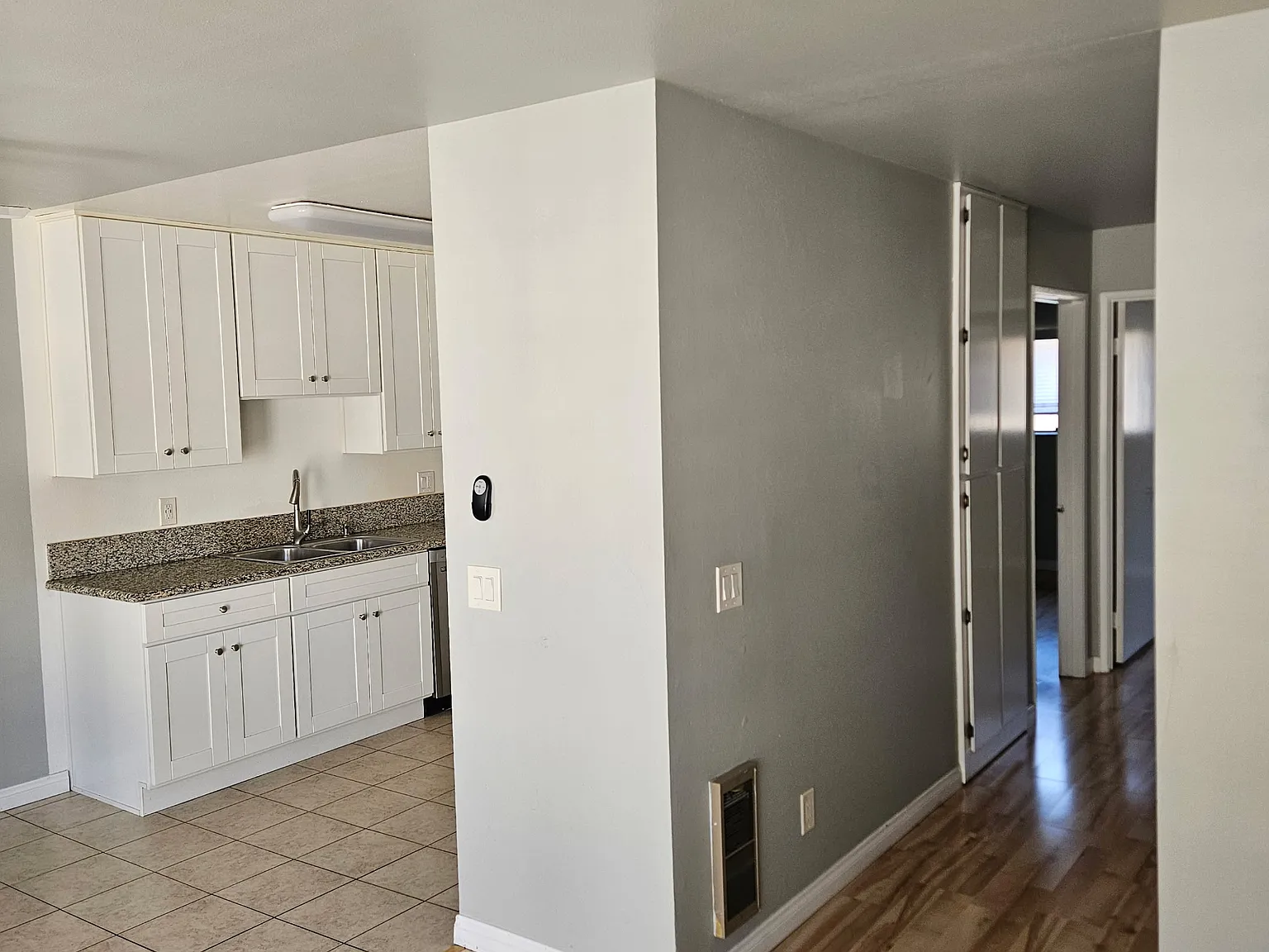 2 bed, 650 sqft, $2,450 — Photo 2