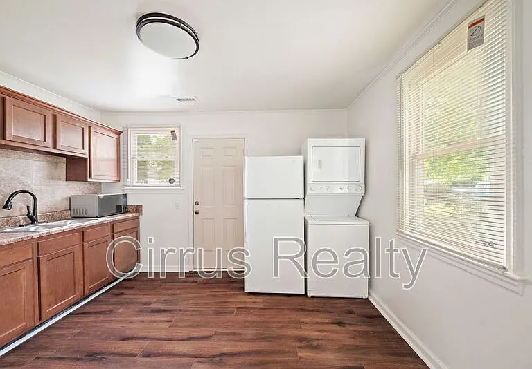 2822 Ryland Rd — Photo 7