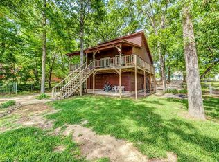 573 Resort Dr, Livingston, TX 77351