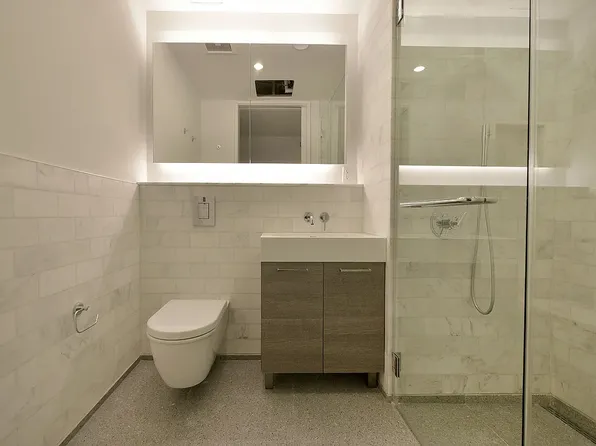 591 Third Avenue image 5 of 6