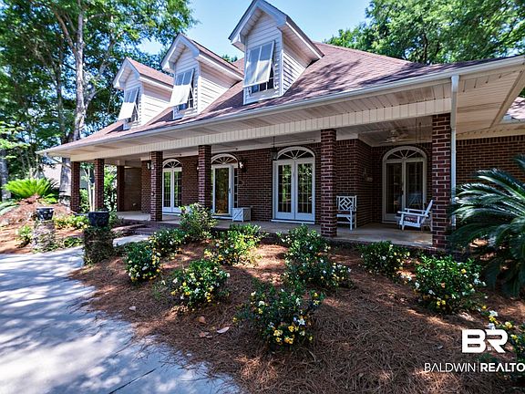 2nd image of 709 Oak Bluff Dr