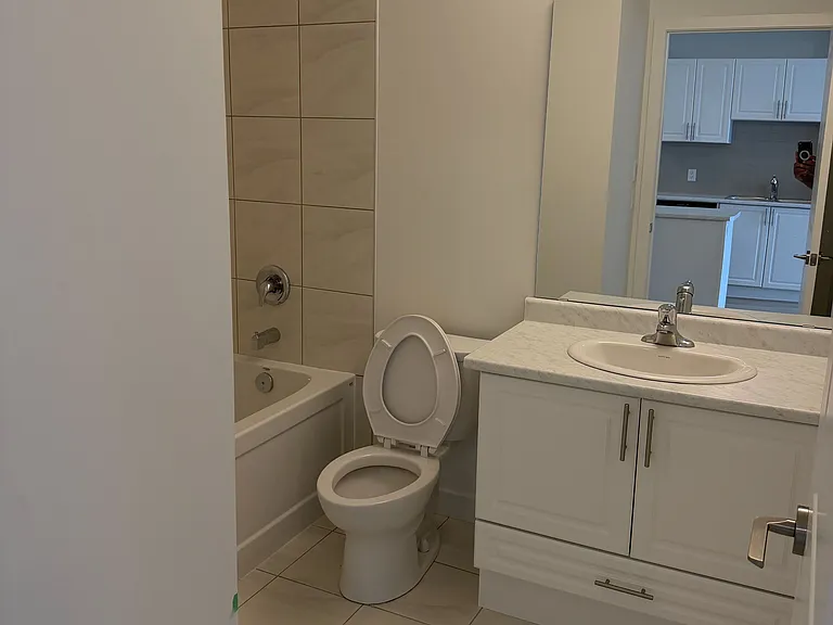 461 Green Rd #317 — Photo 5