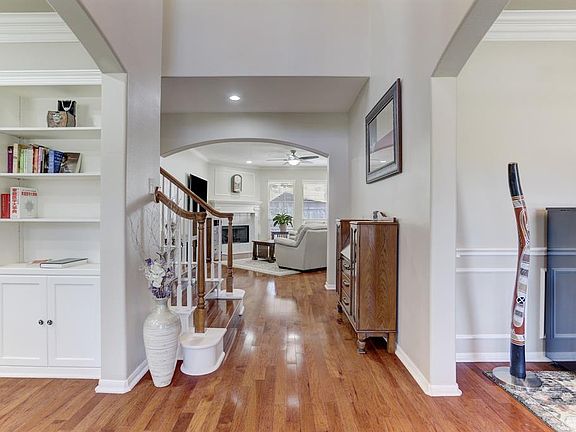 Beautiful entry