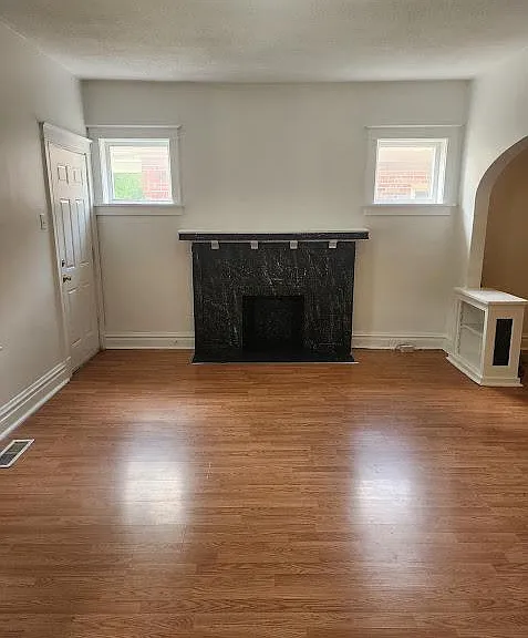 3235 Minnesota Ave #1 — Photo 2