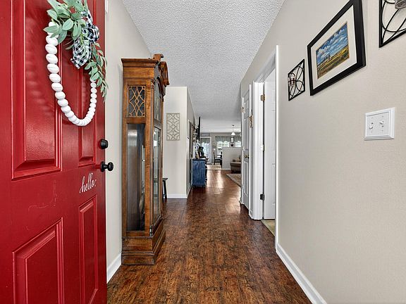5th image of 532 Timbermill Dr