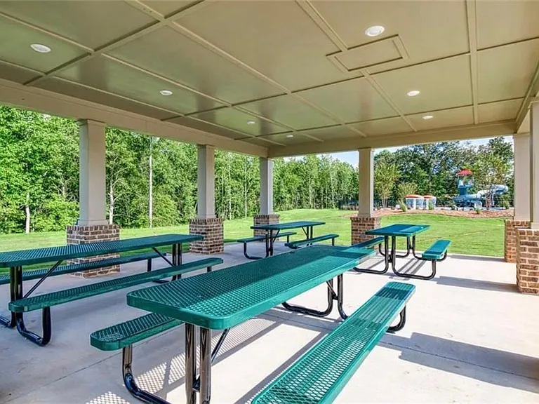 344 Overlook Ct — Photo 5