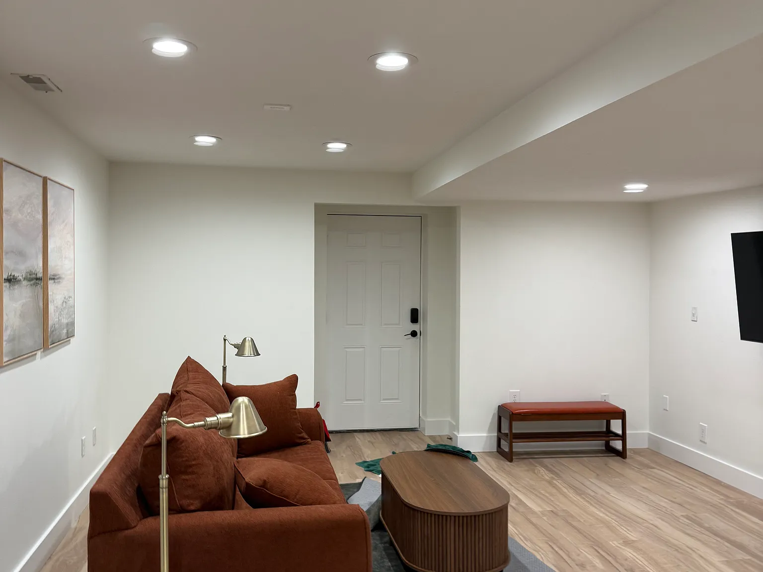 1 bed, 1100 sqft, $2,295 — Photo 2