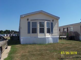 309 Black Oak Ct, Flint, MI 48506