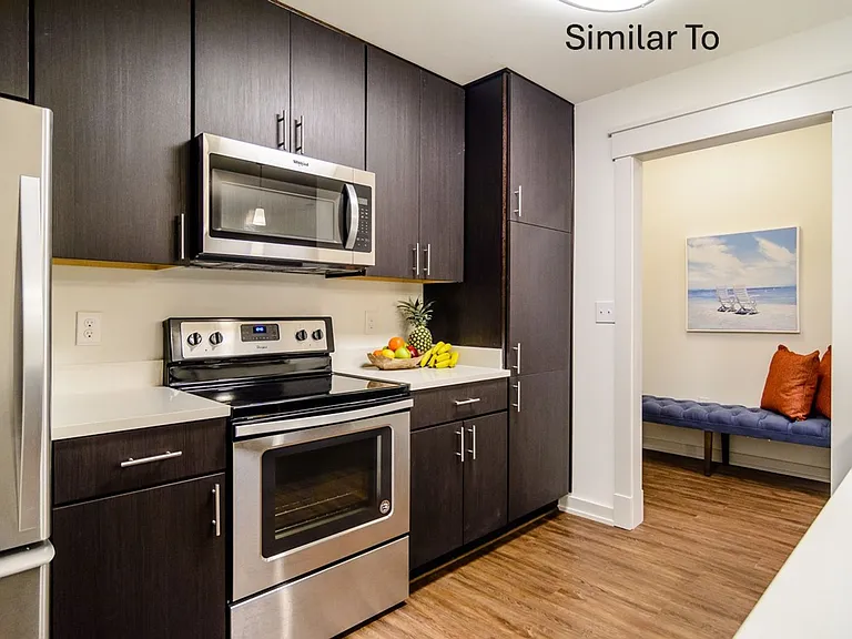 Run Hill Apartments — Photo 2