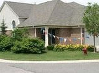 100 Legacy Park Cir, Dearborn Heights, MI