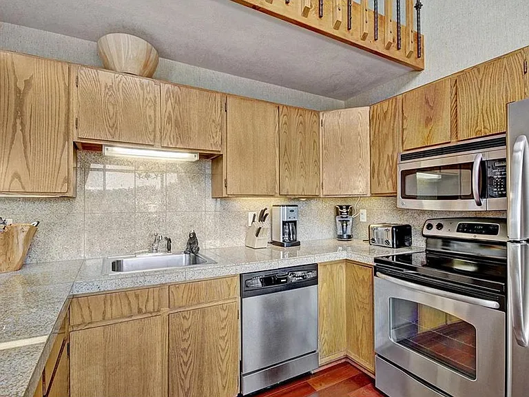 9876 Ryan Gulch Rd #304 — Photo 11