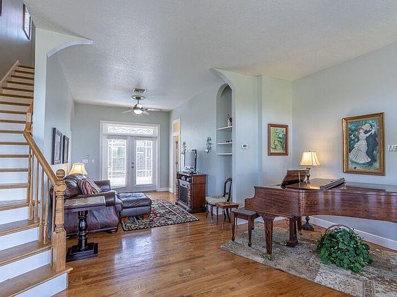 5th image of 13041 Sunshine View Ct