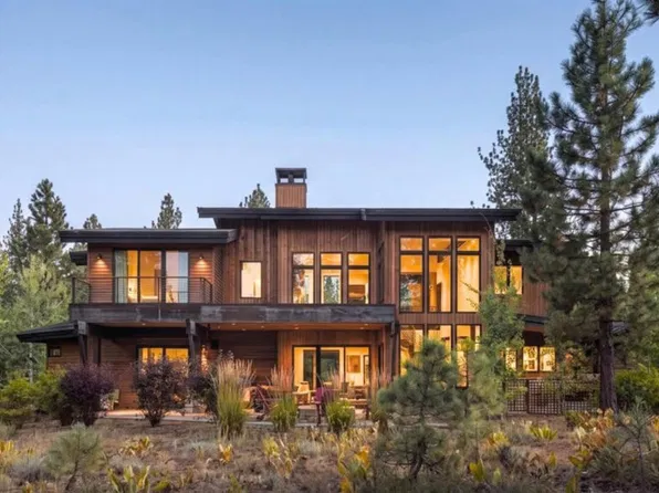 10264 Valmont Trl, Truckee, CA 96161