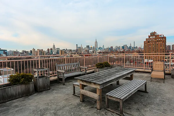 Rented by The Downtown LLC | media 29