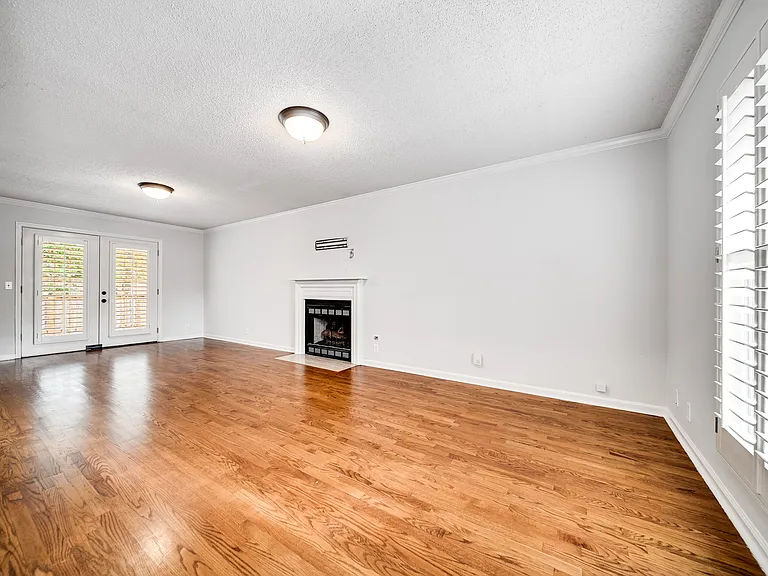 3028 Owendale Dr — Photo 6