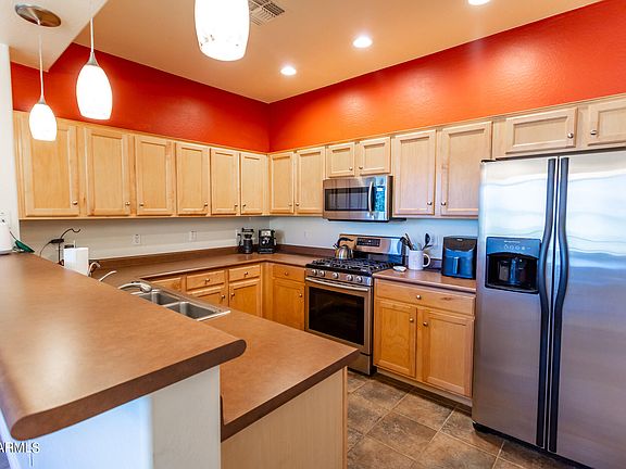 4th image of 3131 E LEGACY Drive #2015