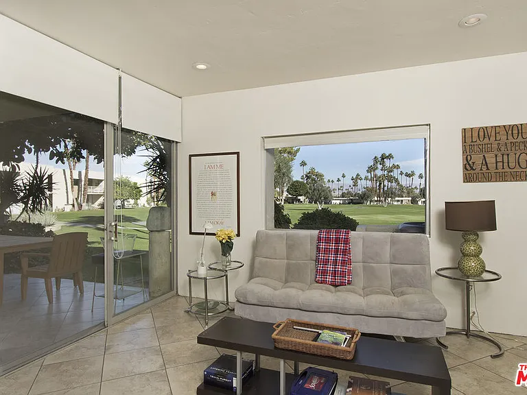 501 Desert Lakes Cir — Photo 40