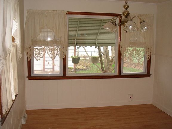 5th image of 534 48th Ave
