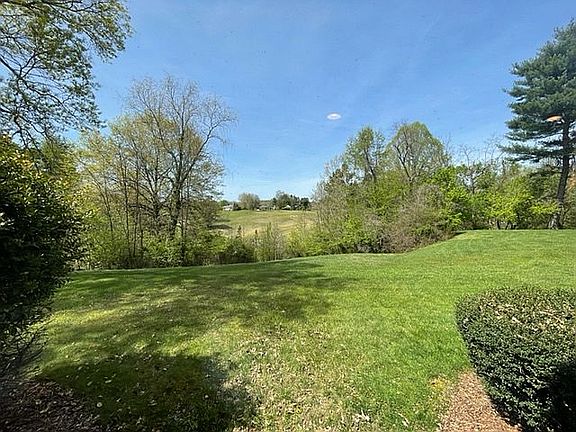 5th image of 2016 Westwind Dr