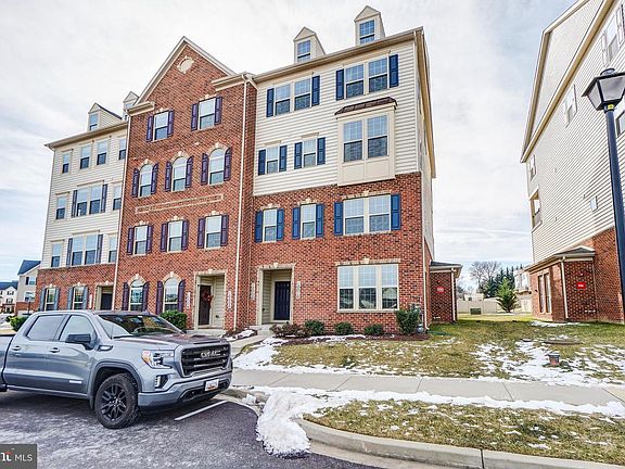 2nd image of 10010 Beerse St