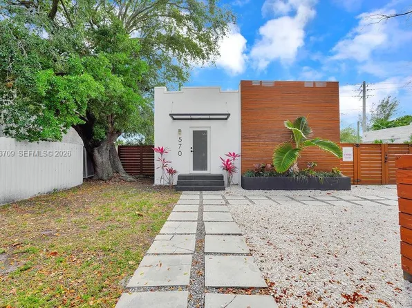 570 NW 48th St, Miami, FL 33127