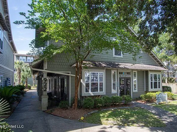 922 Porter Ave APT 209, Ocean Springs, MS 39564