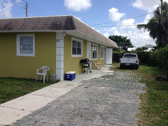 2nd image of 3862 Hiawatha Ave