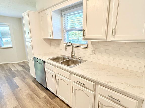 2nd image of 2735 W Katella Ln