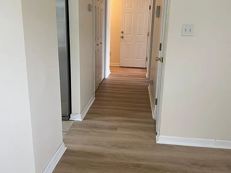 307 Starling Dr — Photo 9