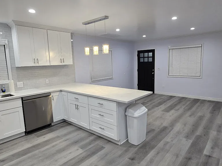 11698 S Ringwood Ave #ADU — Photo 5