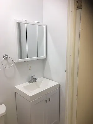 Rented by Skyline Realty LLC II | media 19