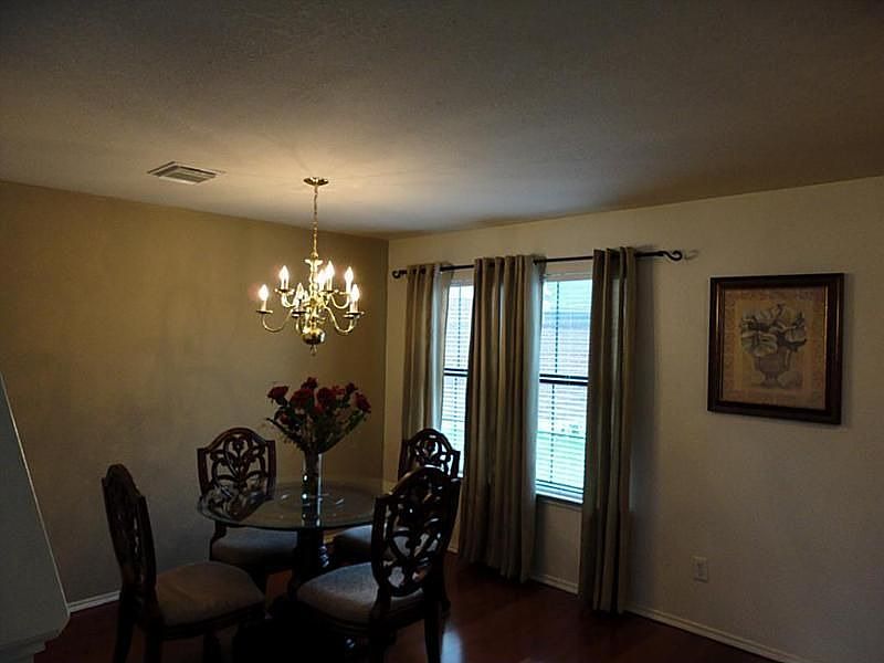 2nd image of 7914 Forest Stone St