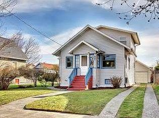 627 NW 79th St, Seattle, WA 98117