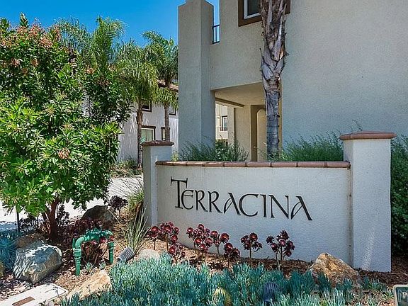 4th image of 1169 Terracina Ln