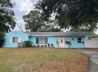 1326 Winchester Rd N, Saint Petersburg, FL 33710