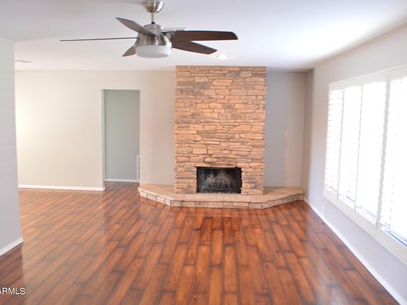 4th image of 8637 E Whitton Ave